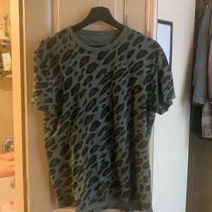 Banana republic leopard vintage tee